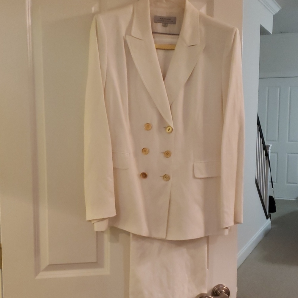 Suit